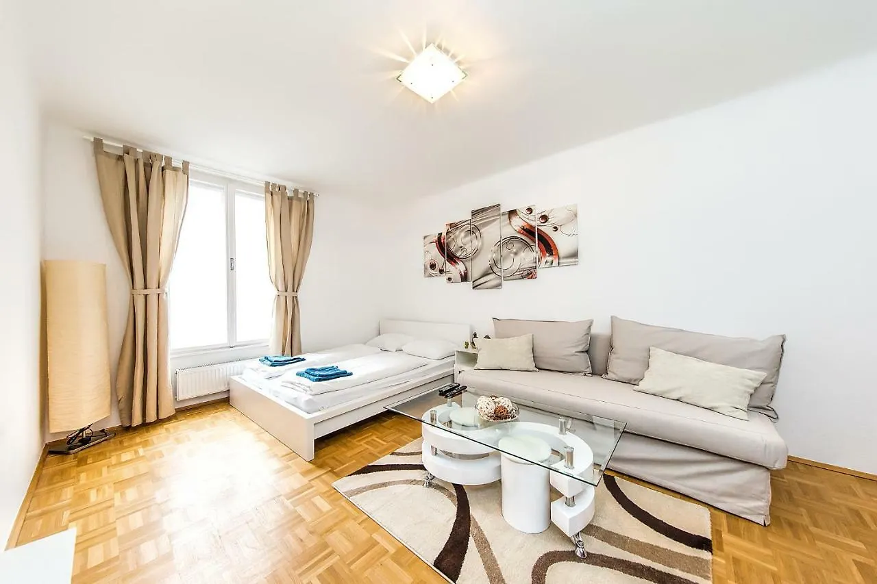 Apartment Marc-Aurel-Strasse Wien 0*,